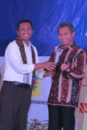 InMAAward.2 Foto Release Telkomsel Raih Indonesia Inhouse Magazine Award 2012