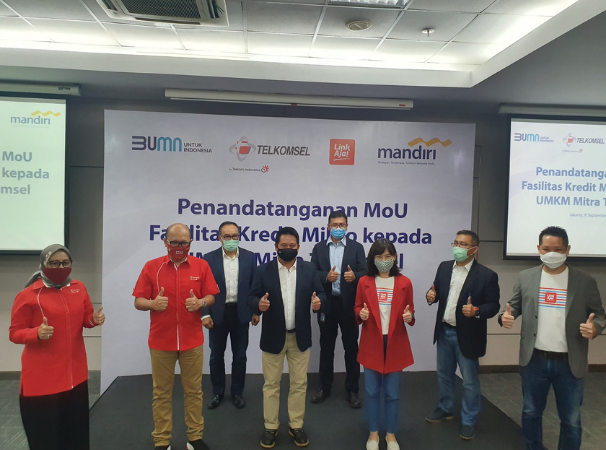 Kolaborasi Telkomsel, Bank Mandiri, dan LinkAja Hadirkan Kemudahan Kredit Usaha bagi UMKM