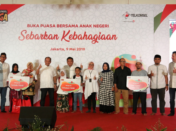 Roadshow Ramadhan 1440 Hijriyah Telkomsel Sebarkan Kebahagiaan dengan 5.000 Anak Negeri