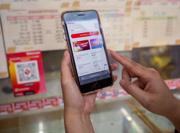 Hadirkan Konsep Intergrasi Omni Channel, Pelanggan Telkomsel Prabayar Bisa Beli Paket Data #PastiMurah Cukup dengan Scan QR Code