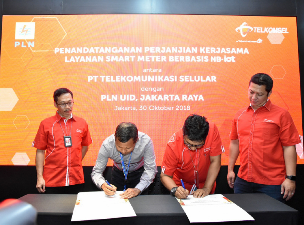 Telkomsel dan PLN DISJAYA Implementasikan Inovasi NB-IoT Smart Meter