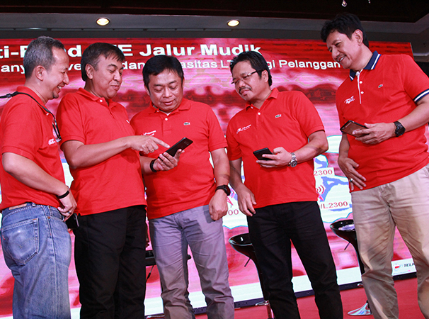 Layani Ramadan dan Idul Fitri, Telkomsel Bangun 12.000 BTS Multi-band LTE