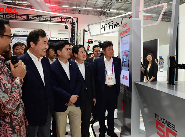 Perdana Menteri Korea Selatan Kunjungi  Telkomsel 5G Experience Center