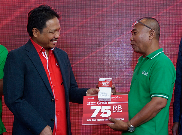 Grab gandeng Samsung, Telkomsel, dan Erafone luncurkan program kepemilikan ponsel cerdas khusus untuk mitra pengemudi